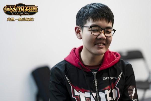 LPL1月26日比赛预告：TOP成都对阵OMG RW与LGD同争首胜